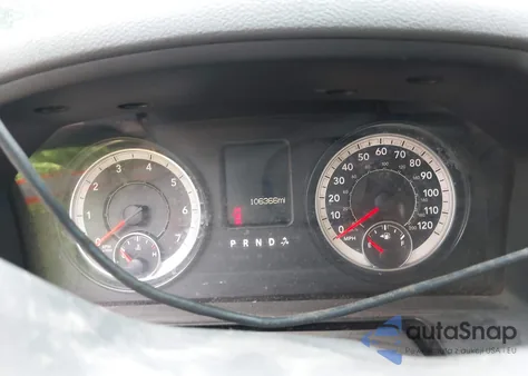 2016 Ram 1500 Tradesman из США, поврежденный, VIN 1C6RR6FGXGS240084